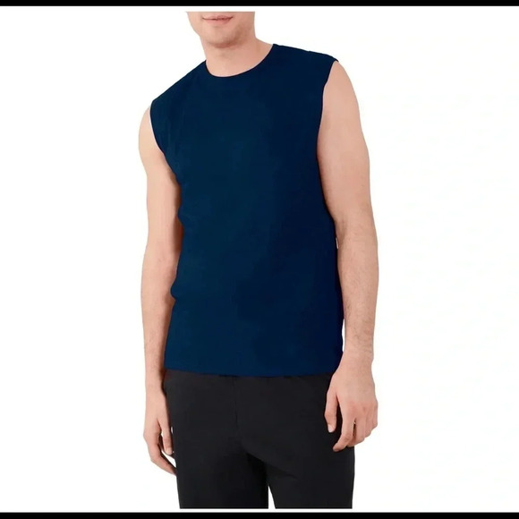 New Fruit of the Loom sleeveless tees - Picture 1 of 4